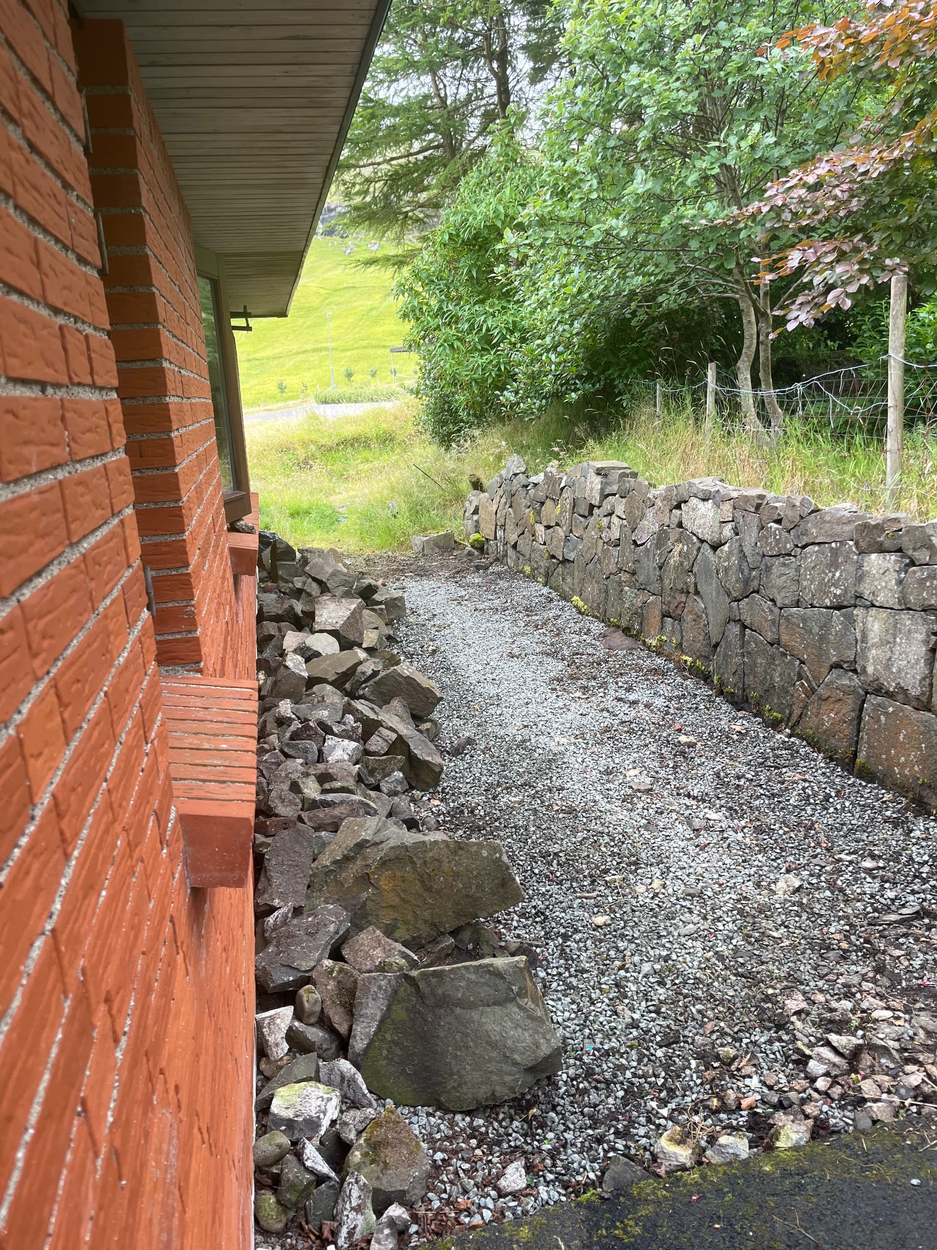 Laða grótgarð