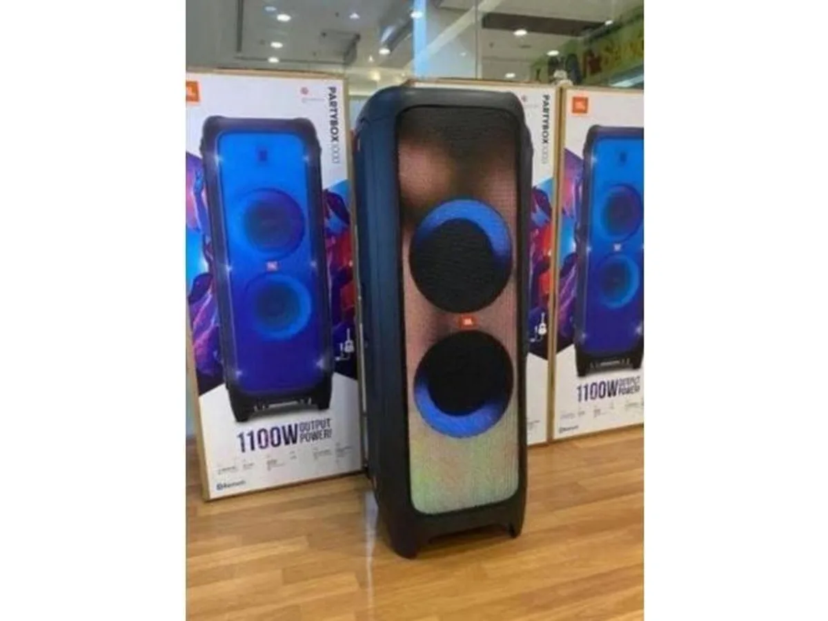Leigan av JBL Partybox 1000